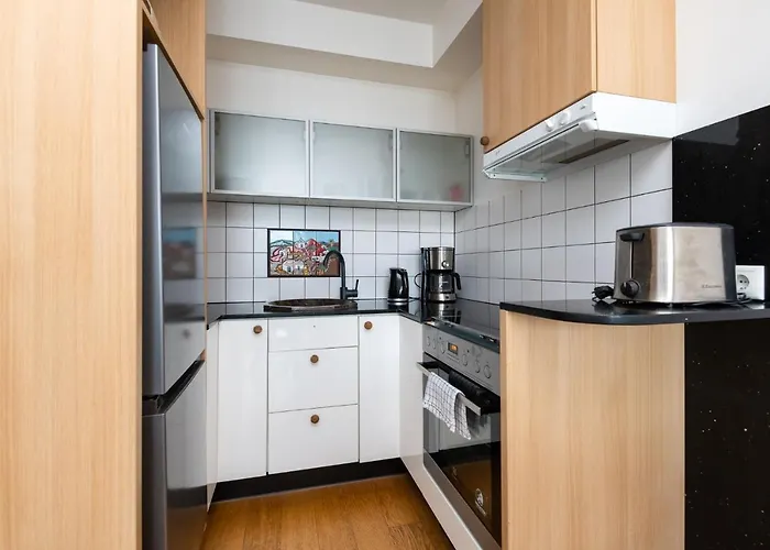 Orange Sipelga Balcony & Free Parking 塔林